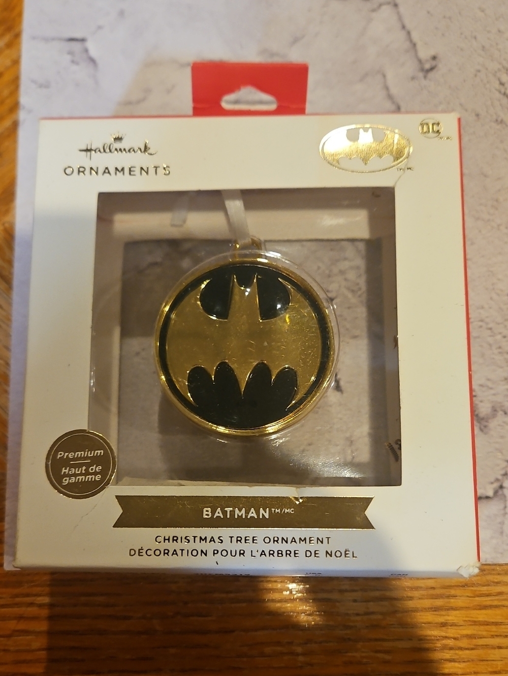 🌟3/$25🌟 Hallmark Batman Ornament in Gold and Black
